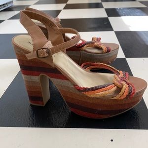 Madden Girl platforms